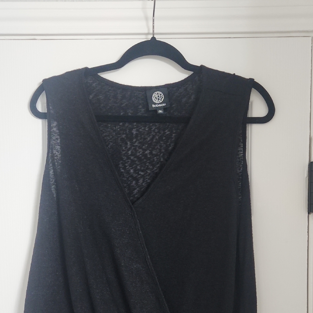 Bobeau Black Wrap Sleeveless Size Large